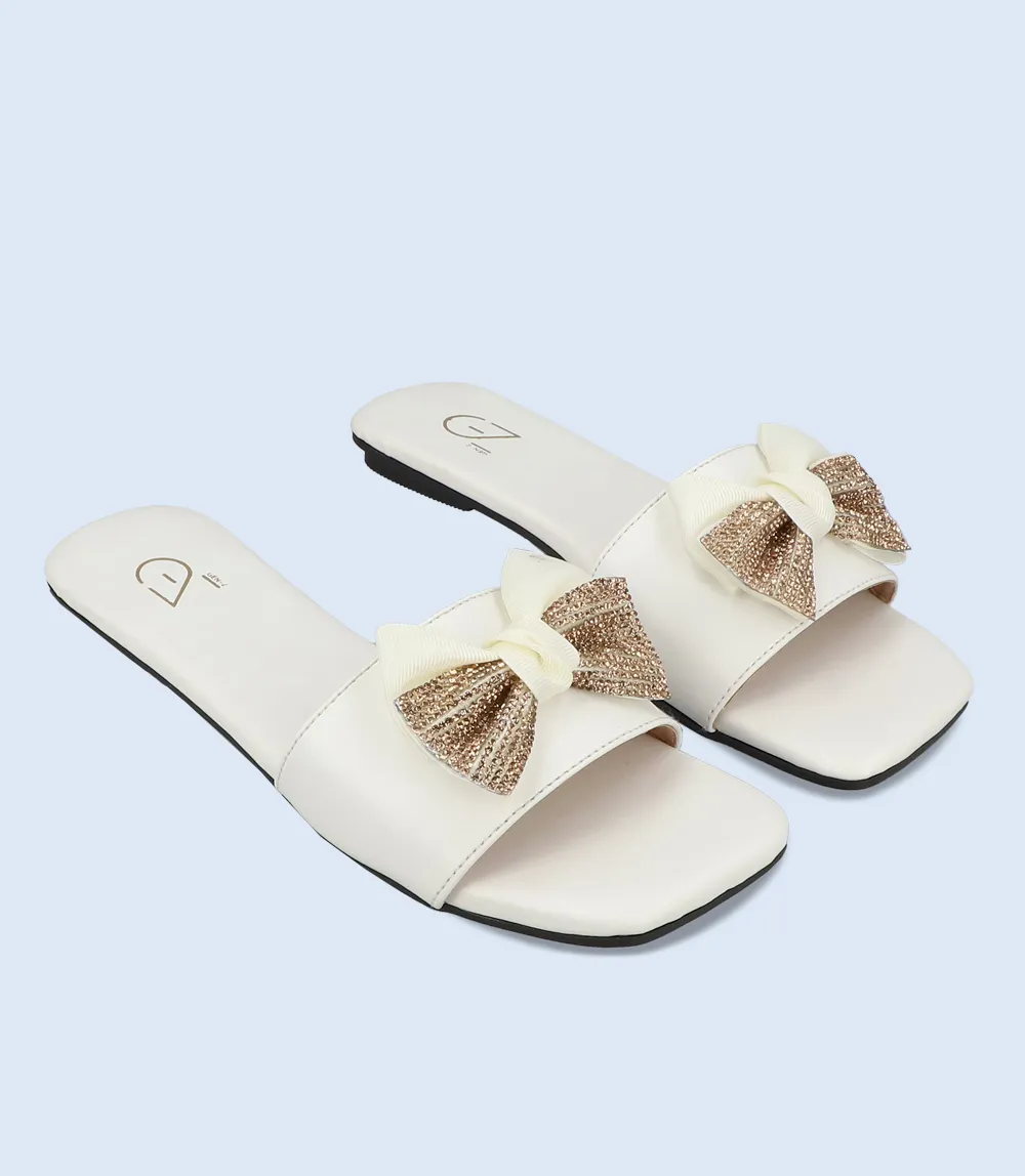 BW9493-WHITE-Women Casual Slipper